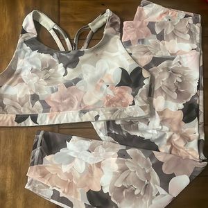 Old Navy Active set, XL rose print